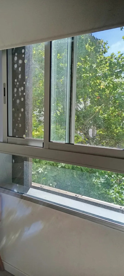 Alquiler Apartamento De 1 Dormitorio Amoblado Y Equipado Edificio Moderno Con Seguridad En Centro · Photo 9