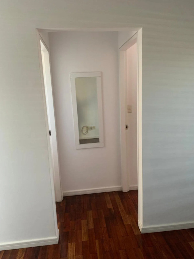 Alquiler Apartamento De 1 Dormitorio Balcón Al Frente Muy Luminoso Excelente Estado En Cordón · Foto 4