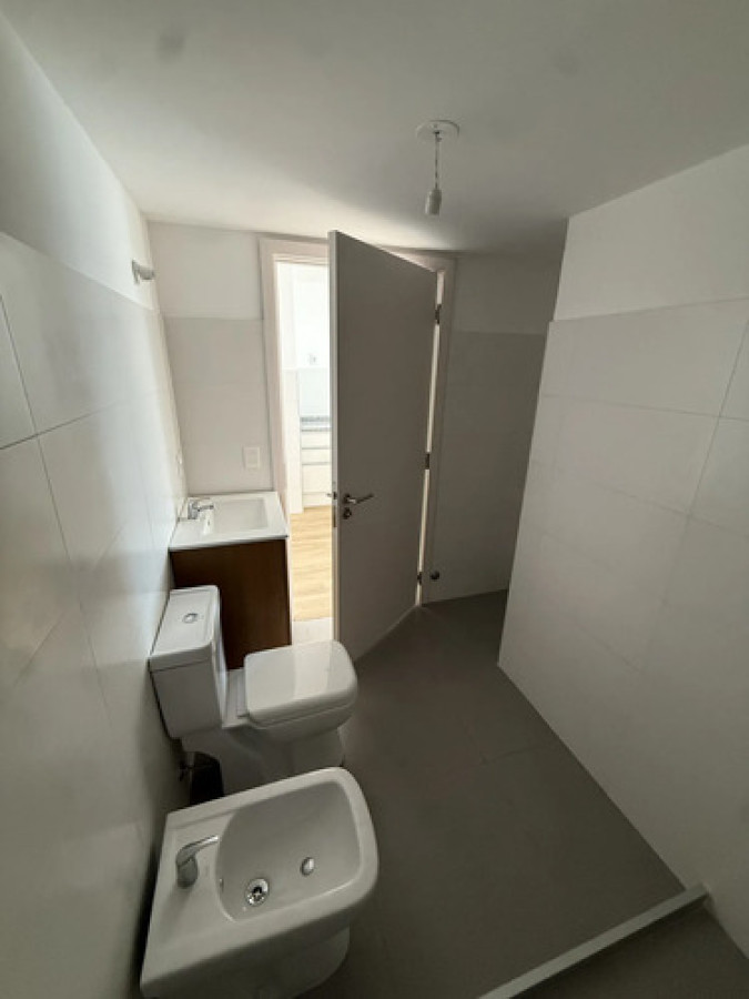 Alquiler Apartamento 1 Dormitorio A Estrenar Garage Terraza Vistas Despejadas · Foto 10