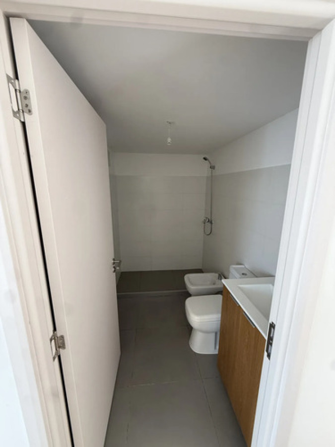 Alquiler Apartamento 1 Dormitorio A Estrenar Garage Terraza Vistas Despejadas · Foto 9