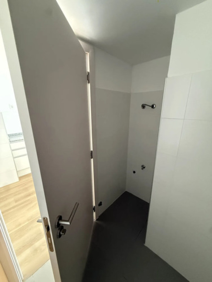 Alquiler Apartamento 1 Dormitorio A Estrenar Garage Terraza Vistas Despejadas · Foto 11