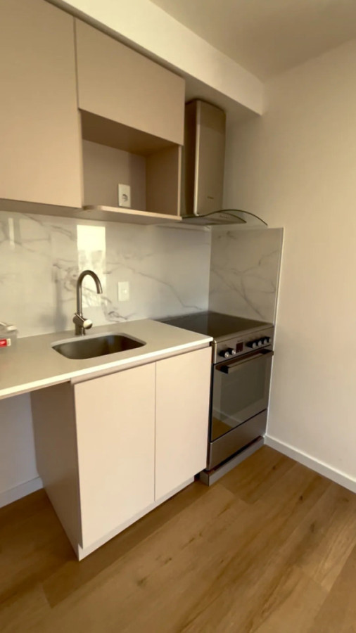 Alquiler Apartamento A Estrenar Semiequipado De 1 Dormitorio Al Frente Tres Cruces · Foto 4