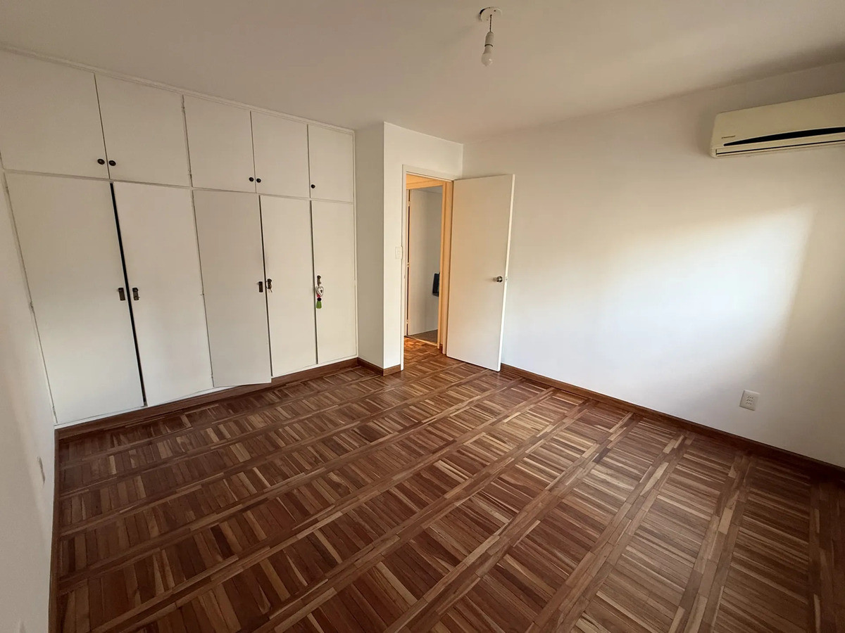 Alquiler Apartamento 1 Dormitorio Terraza A 2 Cuadras La Rambla En Pocitos · Foto 8