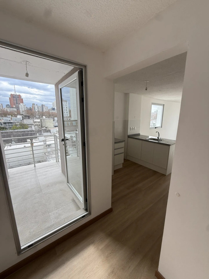 Alquiler Apartamento A Estrenar 1 Dormitorio Terraza Garaje Vistas Despejadas En Barrio Sur · Foto 5