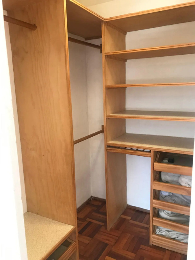 Alquiler Apartamento 1 Dormitorio Amplio Con Garaje En Pocitos · Foto 12