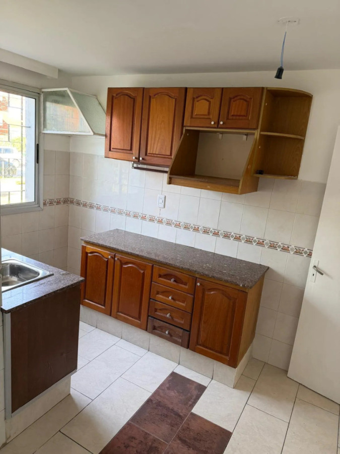 Alquiler Apartamento 3 Dormitorios Amplio Y Cómodo Excelente Zona Impecable Estado En Punta Gorda · Foto 7
