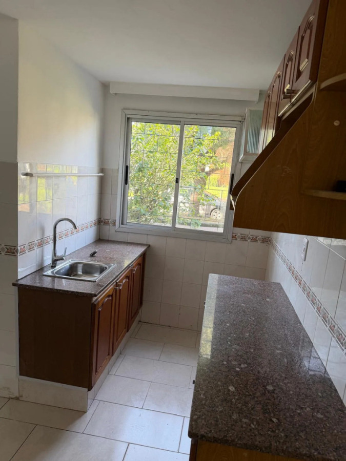Alquiler Apartamento 3 Dormitorios Amplio Y Cómodo Excelente Zona Impecable Estado En Punta Gorda · Foto 4