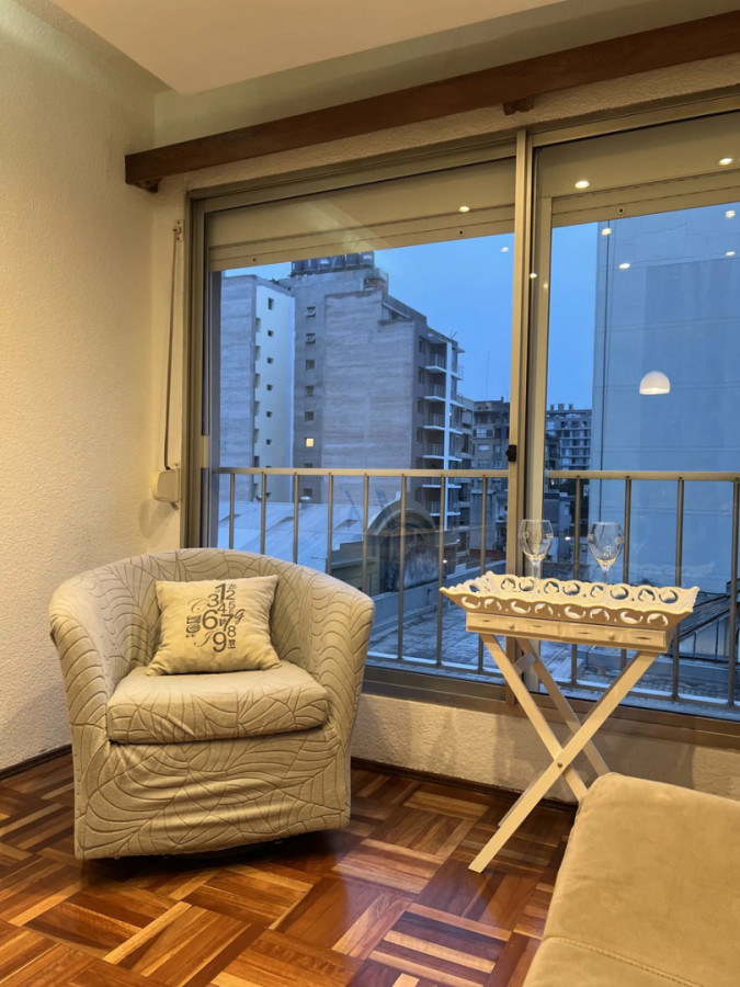 Alquiler Apartamento Semi Amueblado 3 Dormitorios 2 Baños En Cordón · Foto 5
