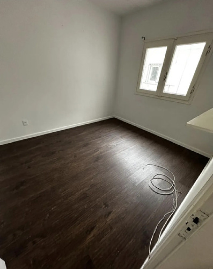 Alquiler Apartamento De 2 Dormitorios Balcón Frente A Rambla Bajos Gastos En Ciudad Vieja · Foto 7
