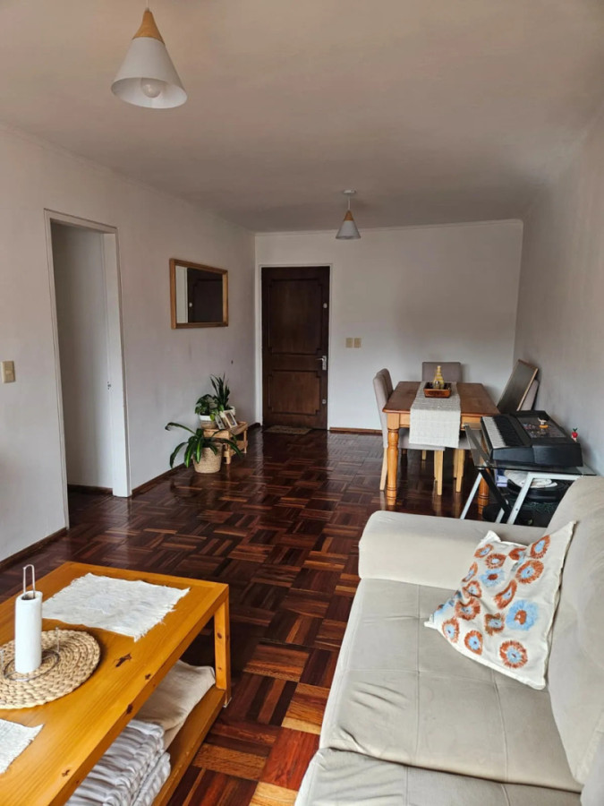 Alquiler Apartamento De 2 Dormitorios 2 Baños En Cordón · Foto 4