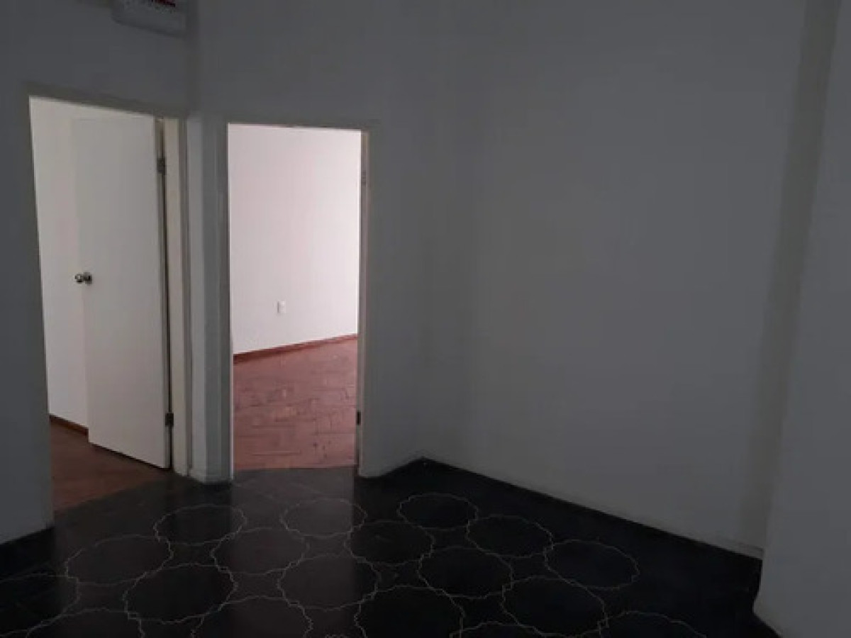 Alquiler Apartamento De 2 Dormitorios Muy Buena Ubicación En La Blanqueada · Foto 9