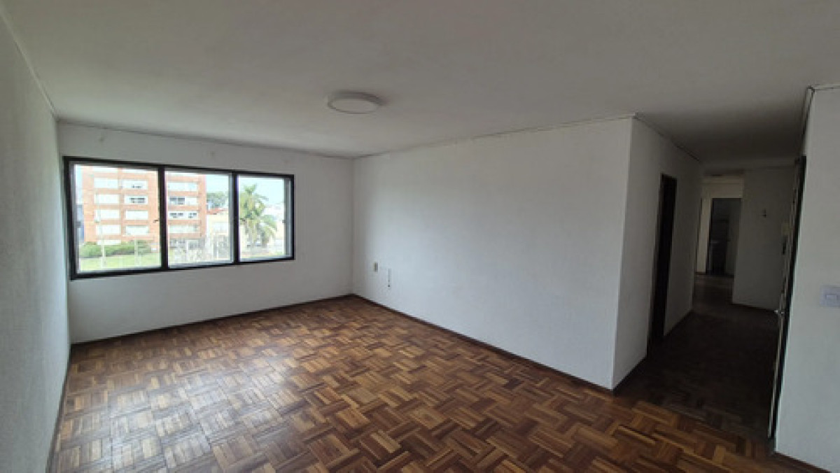 Alquiler Apartamento 3 Dormitorios Amplio Y Luminoso Excelente Ubicación En Malvin