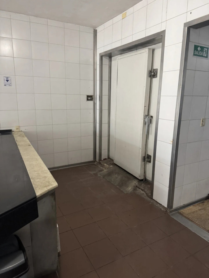 Alquiler De Local Comercial 98m2 Sin Gastos Comunes En Larrañaga · Foto 6