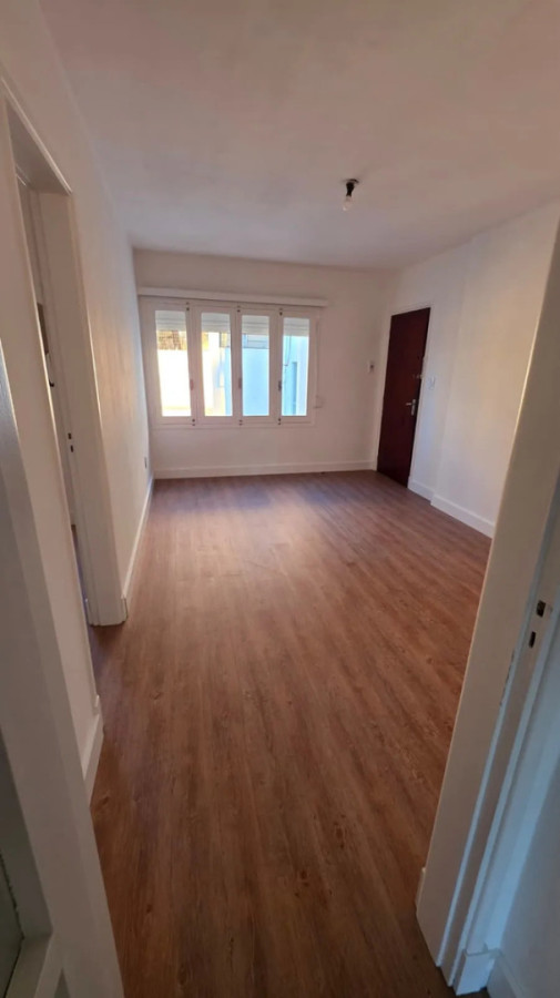 Alquiler Apartamento De 1 Dormitorio A 2 Cuadras De Shopping Y Terminal Tres Cruces