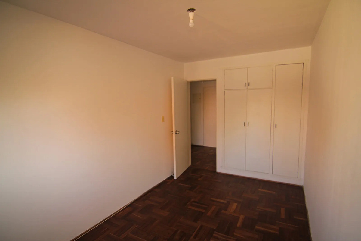 Alquiler Apartamento 2 Dormitorios Balcón Amplio Y Luminoso Excelente Ubicación En Cordón · Foto 9