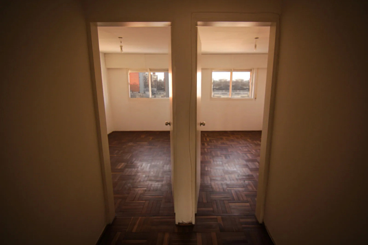 Alquiler Apartamento 2 Dormitorios Balcón Amplio Y Luminoso Excelente Ubicación En Cordón · Foto 7