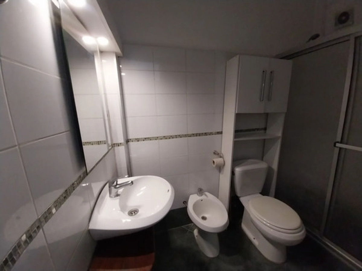 Alquiler Apartamento 2 Dormitorios 2 Baños Cochera En La Blanqueada · Foto 10