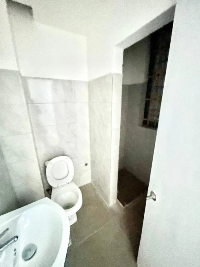 Alquiler Apartamento Reciclado De 3 Dormitorios 3 Baños En Centro · Foto 11
