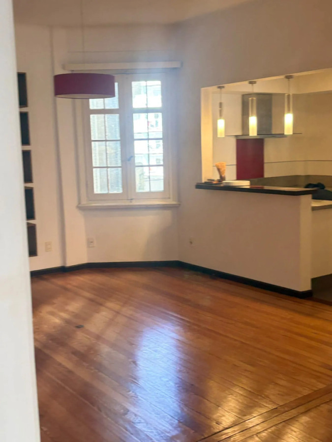 Alquiler Apartamento A Nuevo De 2 Dormitorios 2 Baños En Centro · Foto 2