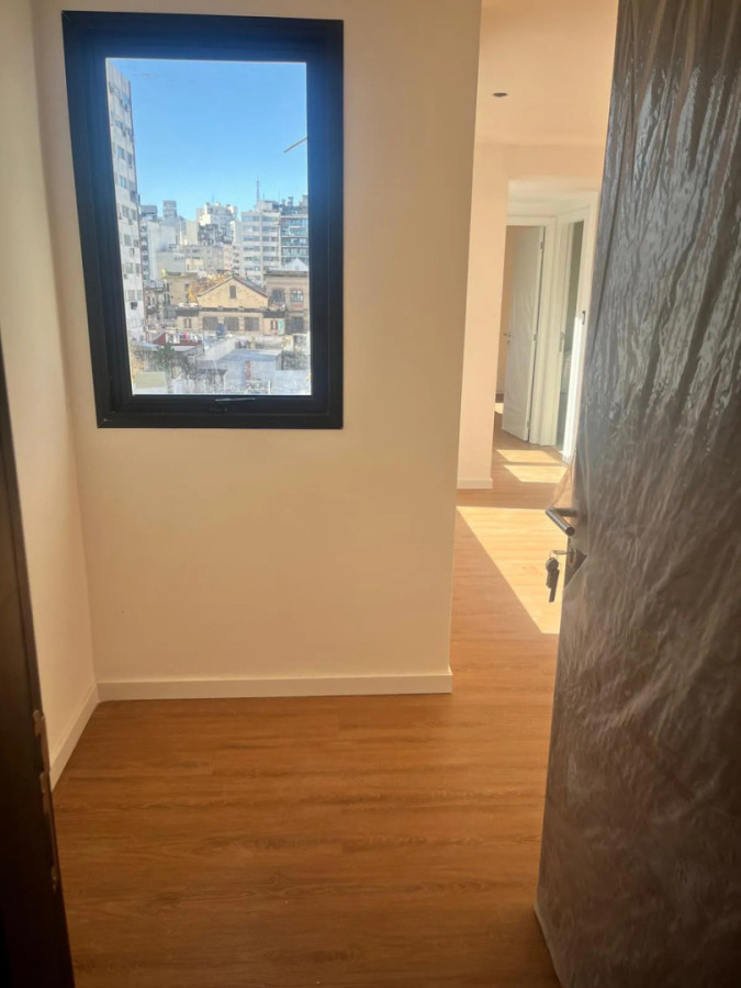 Alquiler Apartamento De 1 Dormitorio Con Balcón Garaje Opcional En Cordón · Foto 4