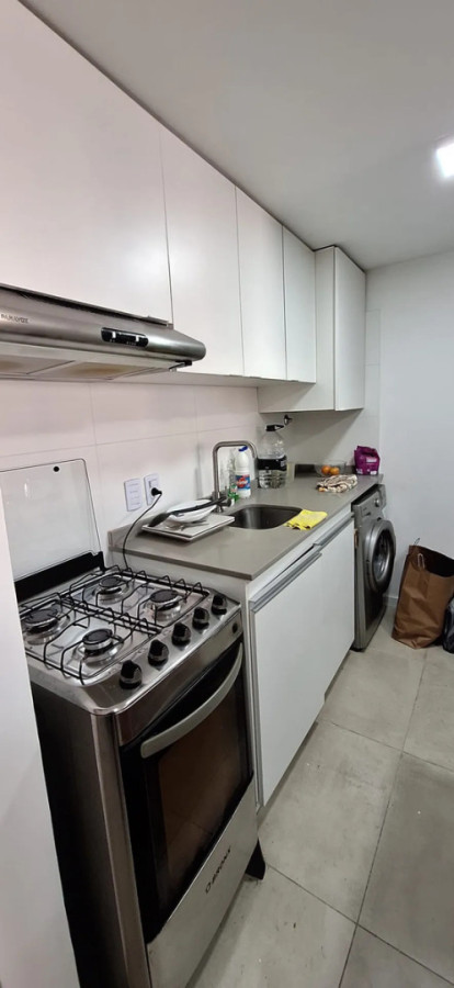 Alquiler Apartamento De 1 Dormitorio Con Terraza Y Parrillero Garaje En Cordón · Foto 6