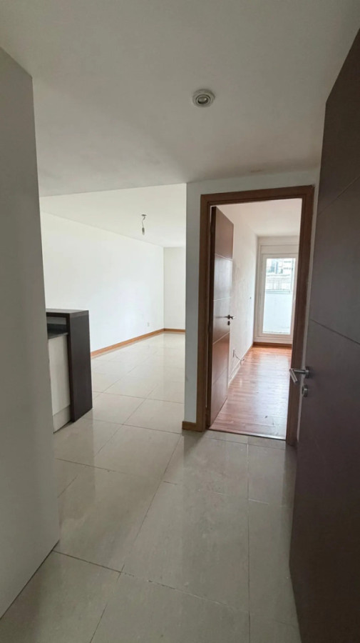 Alquiler Apartamento De 1 Dormitorio Impecable Garaje Opcional En Cordón · Foto 1