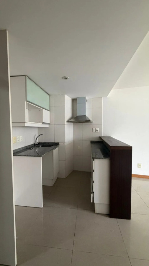 Alquiler Apartamento De 1 Dormitorio Impecable Garaje Opcional En Cordón · Foto 6