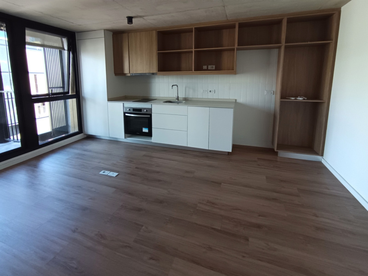 Alquiler Apartamento Nuevo De 1 Dormitorio Con Balcón Al Frente En Centro · Foto 6