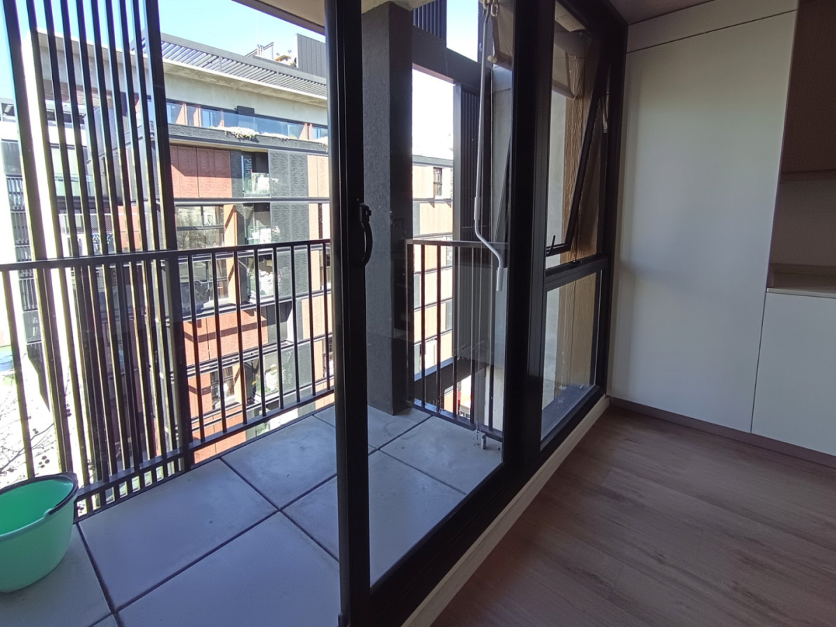 Alquiler Apartamento Nuevo De 1 Dormitorio Con Balcón Al Frente En Centro · Foto 5