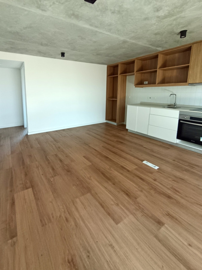 Alquiler Apartamento Nuevo De 1 Dormitorio Con Balcón Contrafrente En Centro · Foto 8