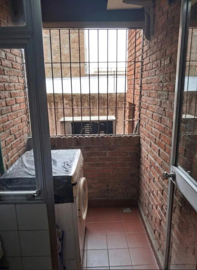 Alquiler Apartamento De 2 Dormitorios Muy Luminoso En Aguada · Foto 10