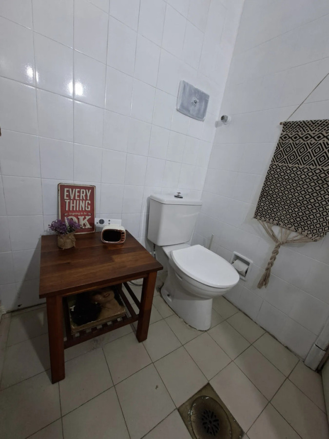 Alquiler Apartamento 4 Dormitorios Patio Balcón Sin Gastos Comunes La Comercial · Foto 12