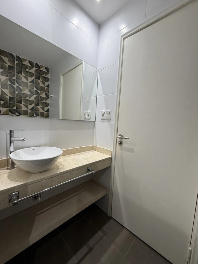 Alquiler Apartamento De 1 Dormitorio Patio Excelente Estado Sin Gastos Comunes En Pocitos · Foto 10