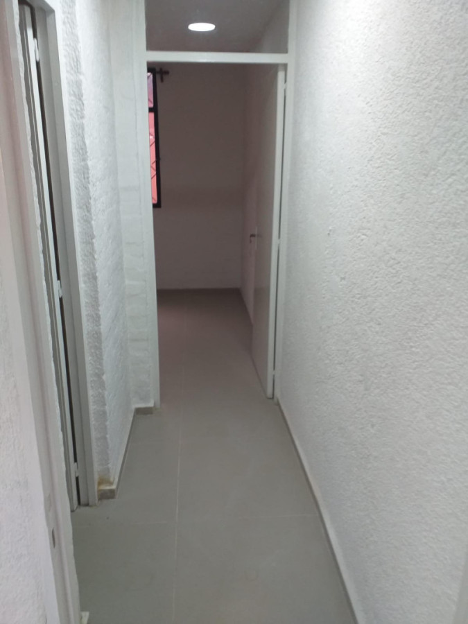 Alquiler Casa 1 Dormitorio Patio Sin Gastos Comunes Complejo Cerrado Parque Guaraní En Maroñas · Foto 9