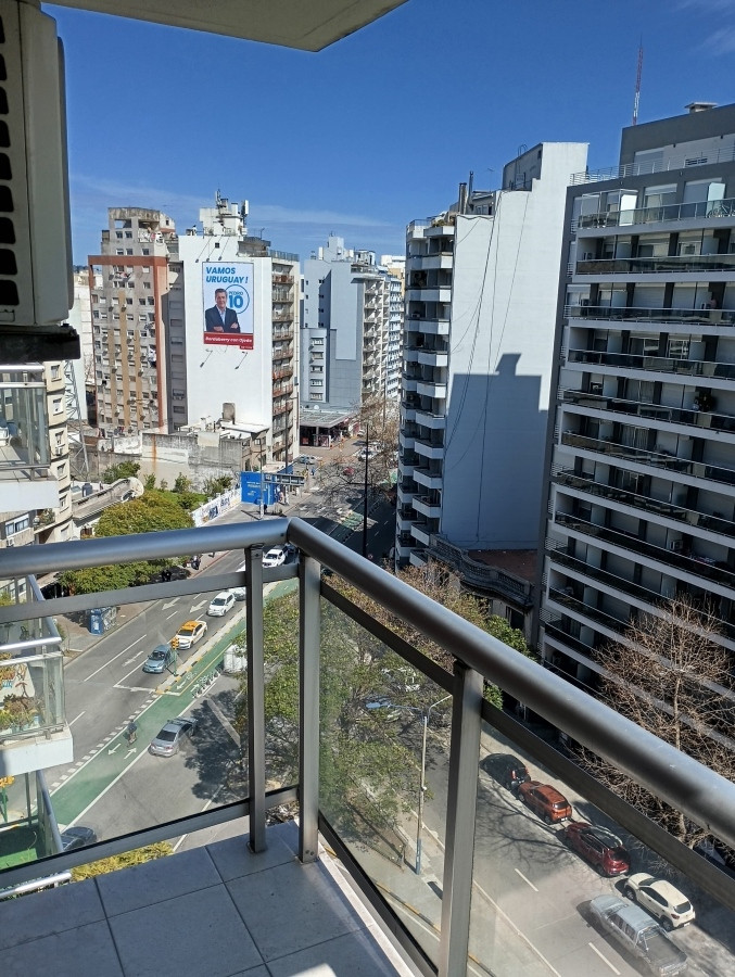 Apartamento En Alquiler 1 Dormitorio Amueblado Tres Cruces · Foto 11