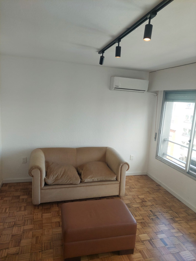 Hermoso Apartamento Amueblado 1 Dormitorio Con Vista Despejada · Foto 3