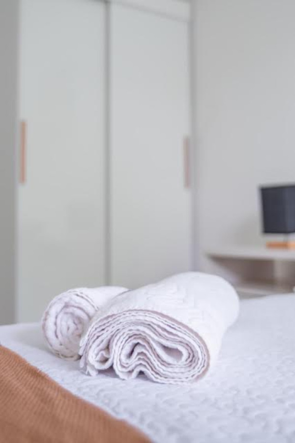 Hermoso Apartamento De 1 Dorm Con Balcón Amueblado · Foto 6