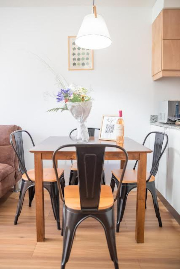 Hermoso Apartamento De 1 Dorm Con Balcón Amueblado · Foto 12