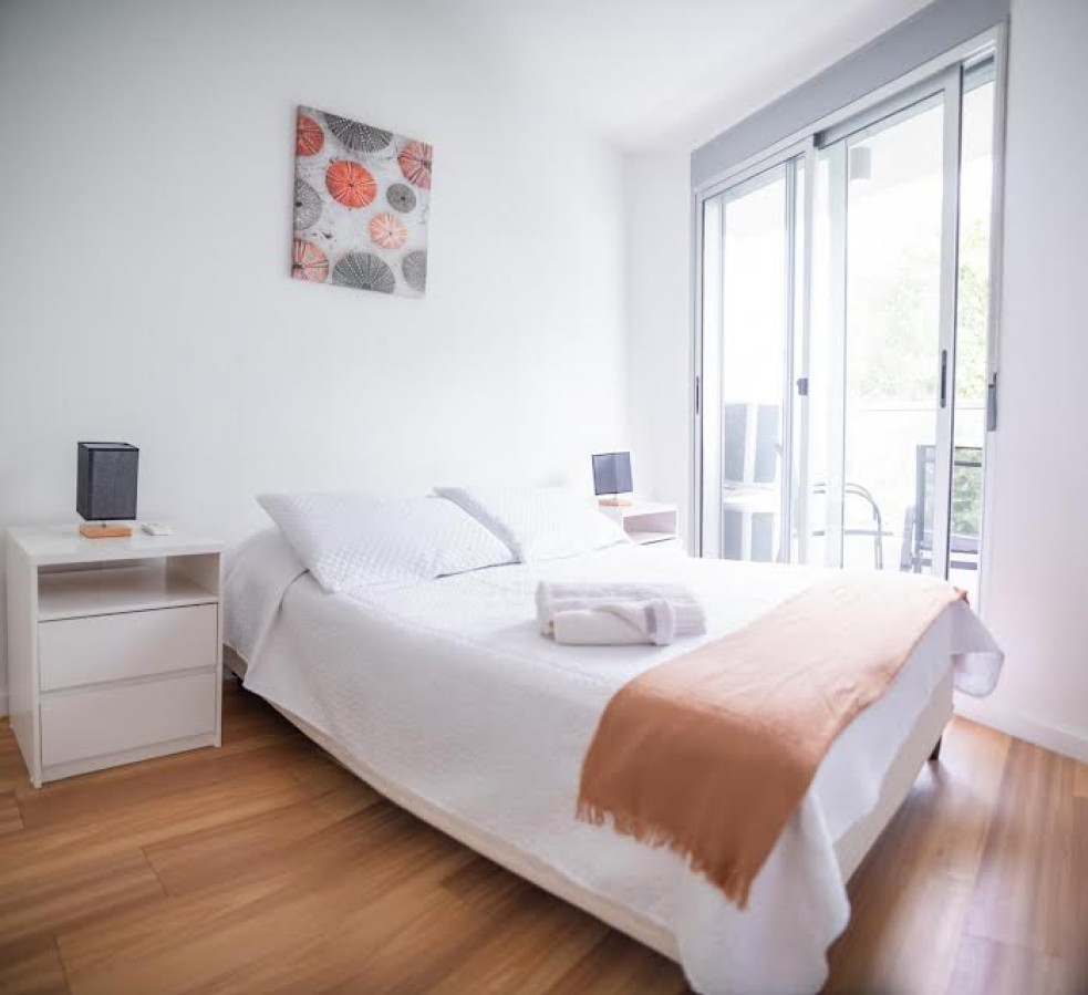Hermoso Apartamento De 1 Dorm Con Balcón Amueblado · Foto 8