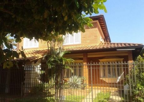 Barrio Herrera A Una Cuadra De Asfalto