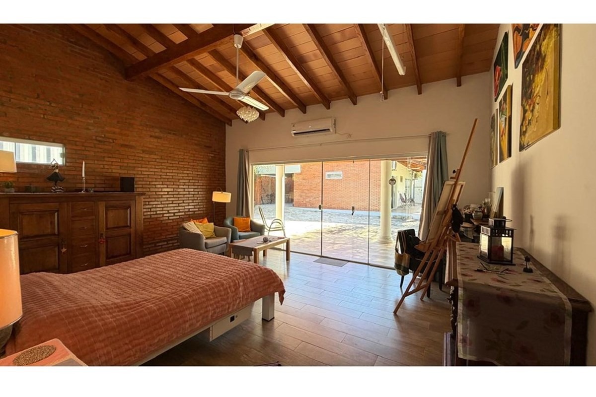 Casa en Venta Av. Guillermo Neumann, Altos, Cordillera — foto 2