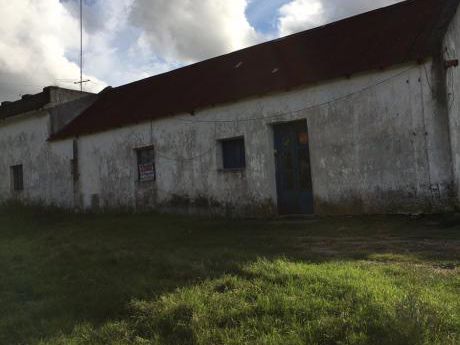 Permuta De Campo Por Casa ( Balneario )