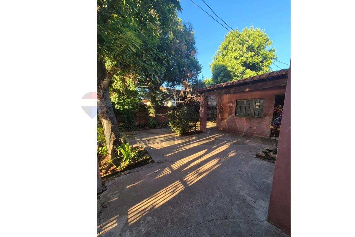 Casa en alquiler en Ñemby - barrio Caaguazú — foto 2