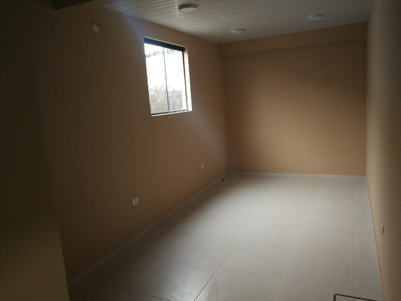 Tierra Inmobiliaria - Alquila Dpto En Sajonia — foto 3