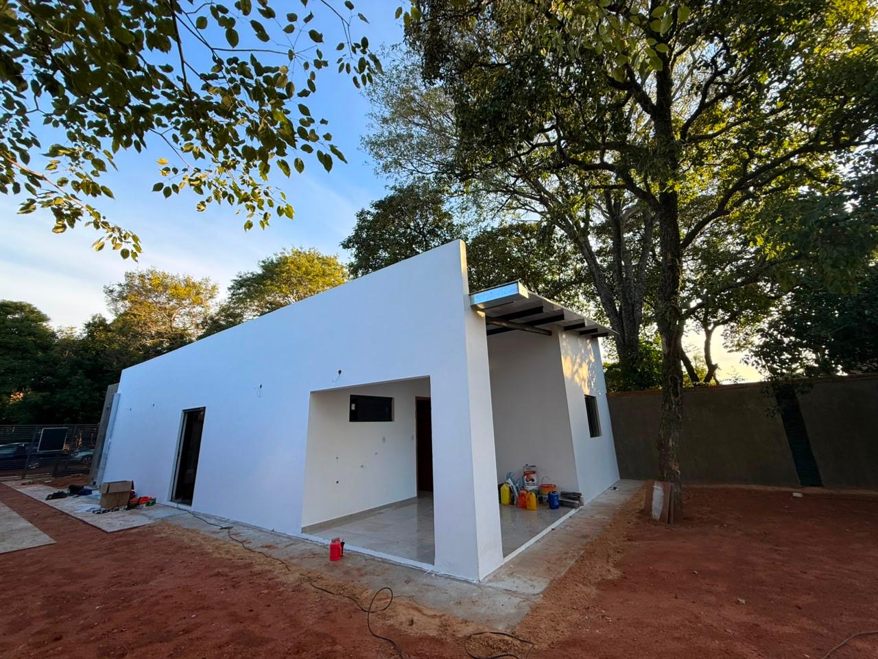 Casa en construcción, ubicada en el barrio Ycua Dure, Luque. — foto 3