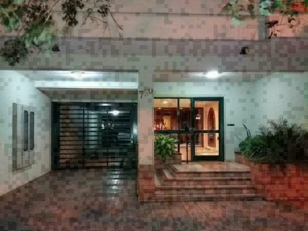 HERMOSO Y ACOGEDOR DEPARTAMENTO EN ALQUILER EN BARRIO NAZARETH DE ASUNCIÓN. — foto 3
