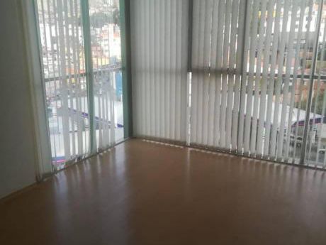 En Alquiler Oficina Calacoto