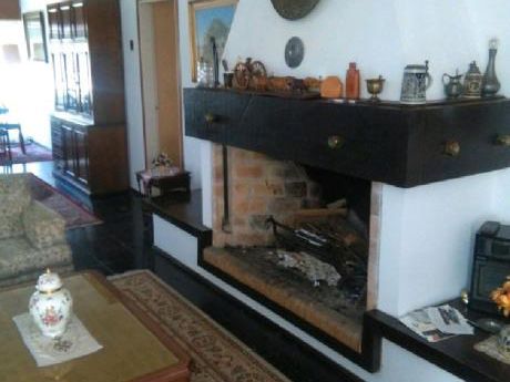 Casa Atahualpa . Terreno 1100 Mts 2 - 300 Mts2 Contruídos.