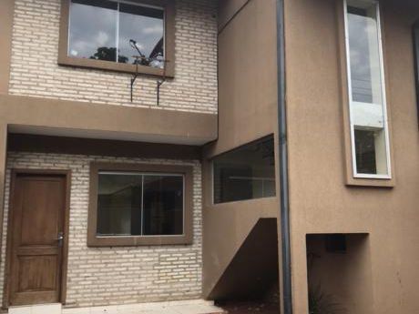 Alquilo O Vendo Duplex En Luque!!