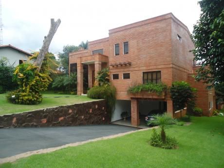 Vende Casa En El Parana Country